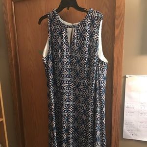 Wisp woman’s sleeveless dress 24 W